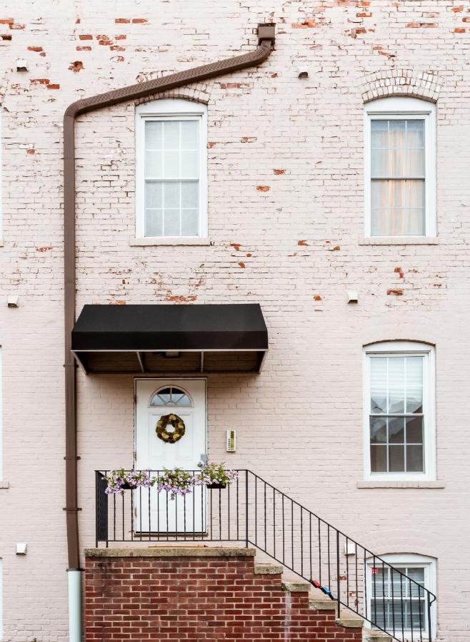 Spacious Stay Near Yale In Downtown New Haven Exterior foto