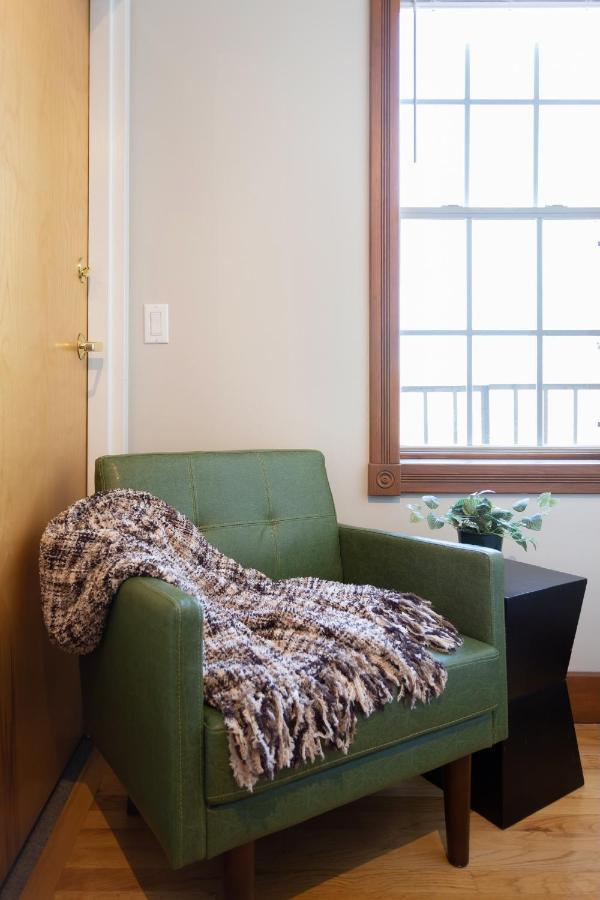 Spacious Stay Near Yale In Downtown New Haven Exterior foto